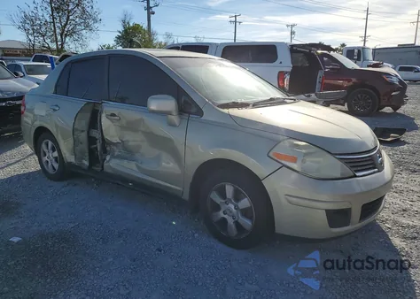2008 Nissan Versa S z USA, uszkodzony, nr VIN 3N1BC11E98L412774